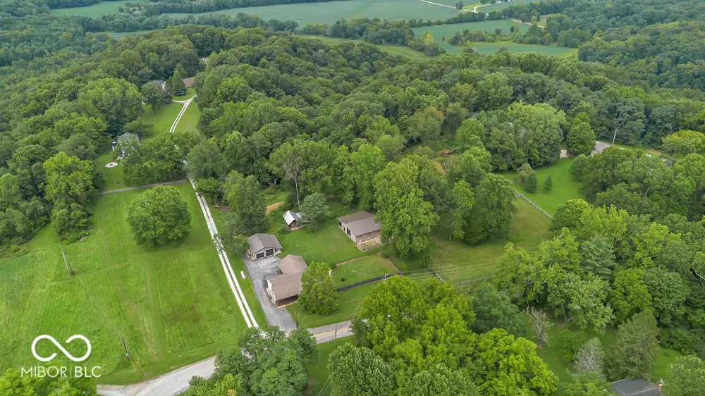 4585 E Robinson Road Bloomington, IN 47408