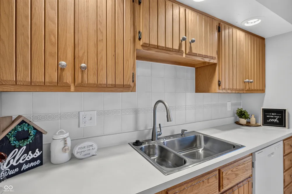 3177 Sycamore Drive #5A Columbus, IN 47203
