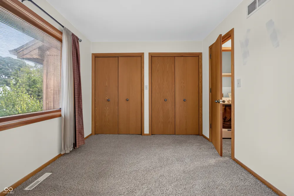 3177 Sycamore Drive #5A Columbus, IN 47203