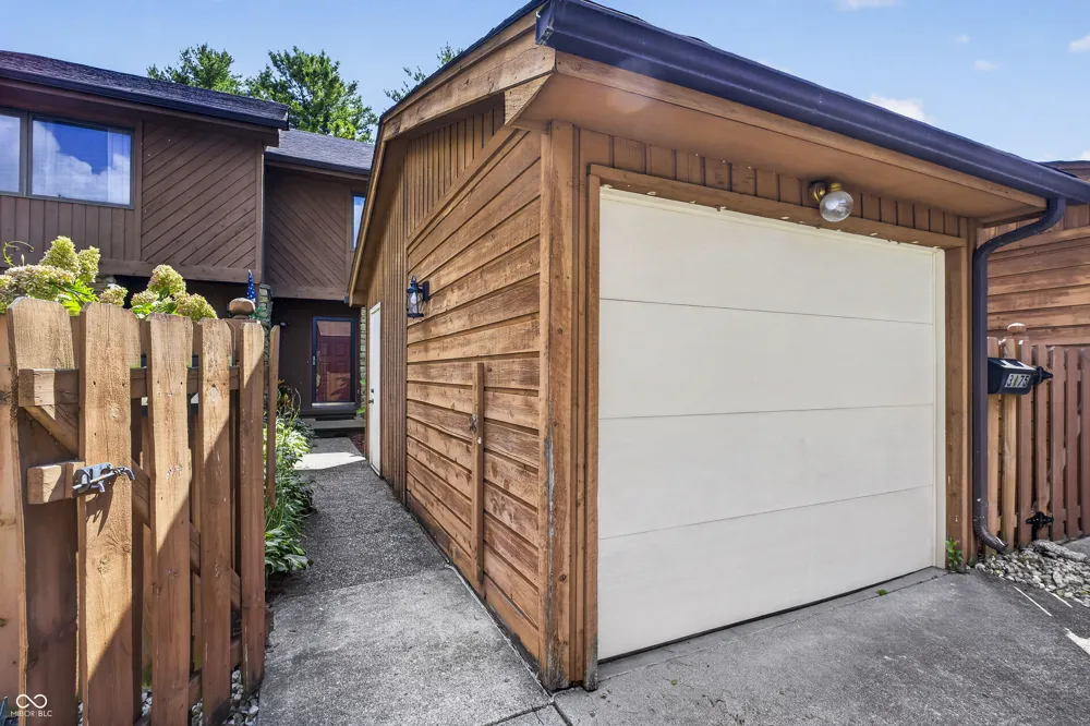 3177 Sycamore Drive #5A Columbus, IN 47203