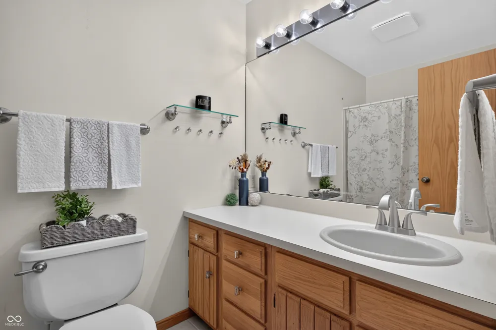 3177 Sycamore Drive #5A Columbus, IN 47203