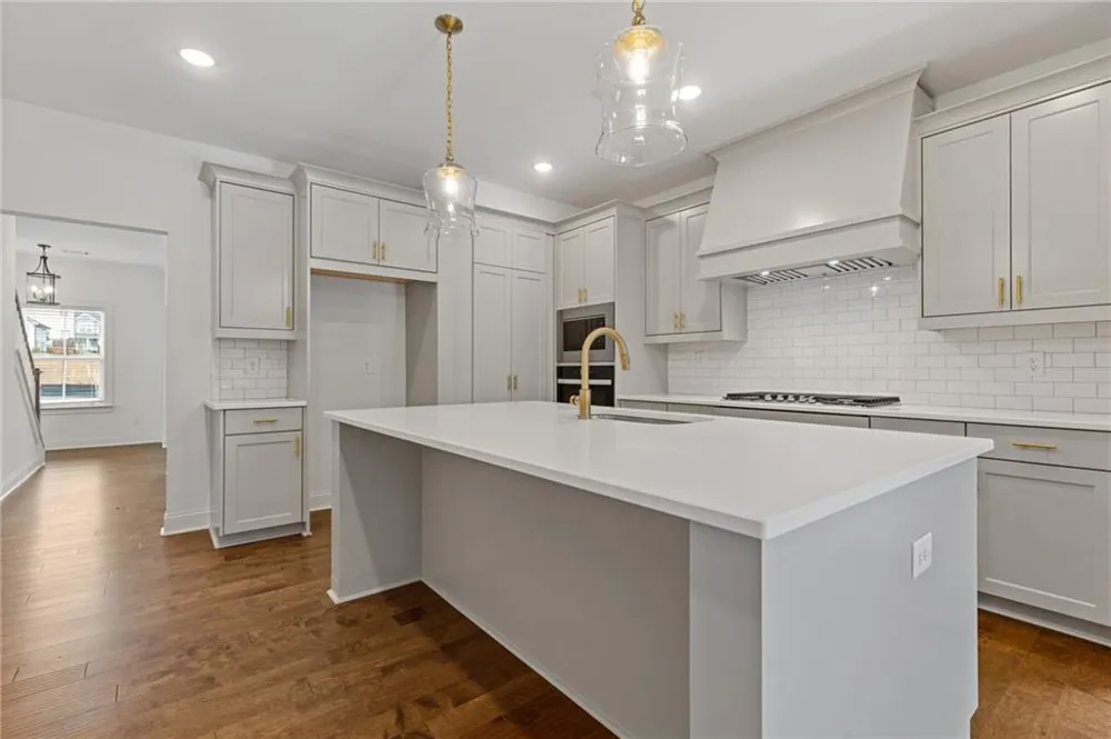 364 Summerville Lane Athens, GA 30606