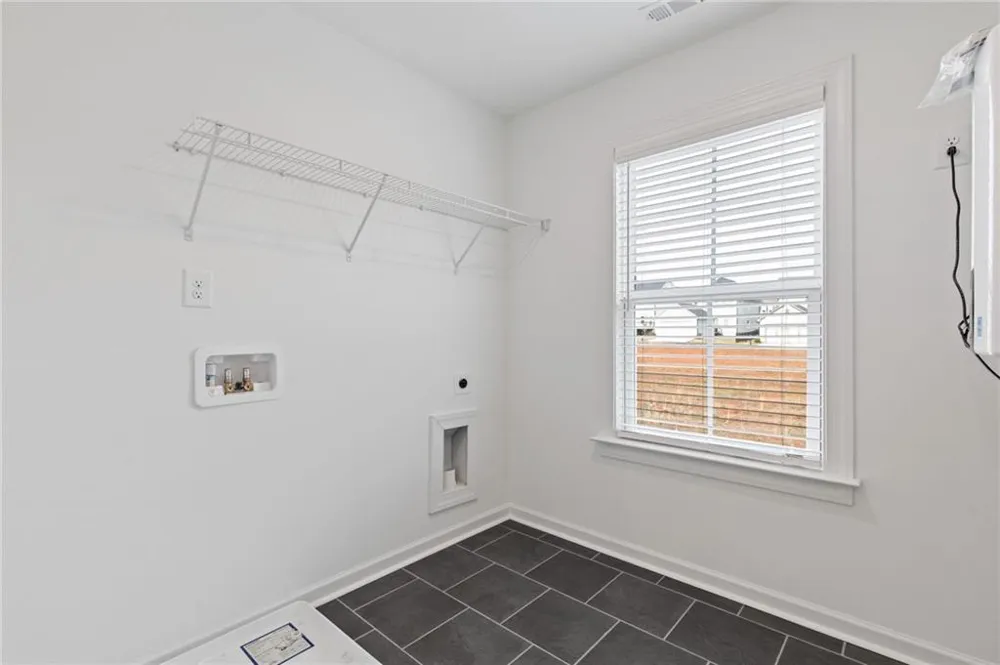 364 Summerville Lane Athens, GA 30606