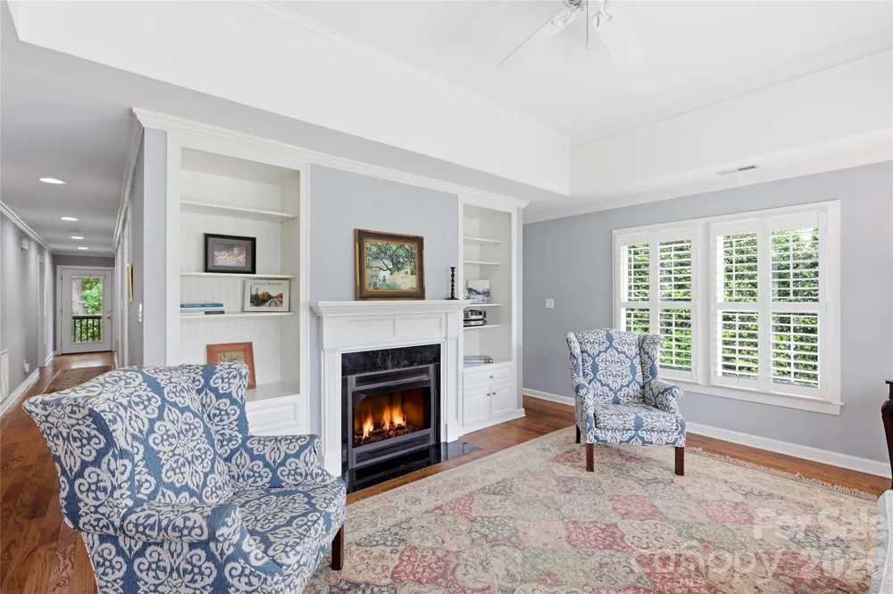 18 Creekside Way Asheville, NC 28804