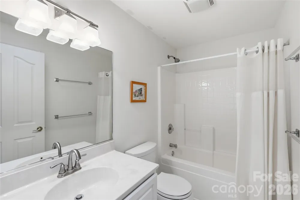18 Creekside Way Asheville, NC 28804