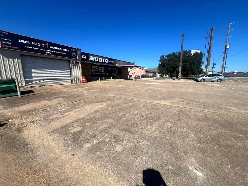 710 Interstate 10 S Beaumont, TX 77707