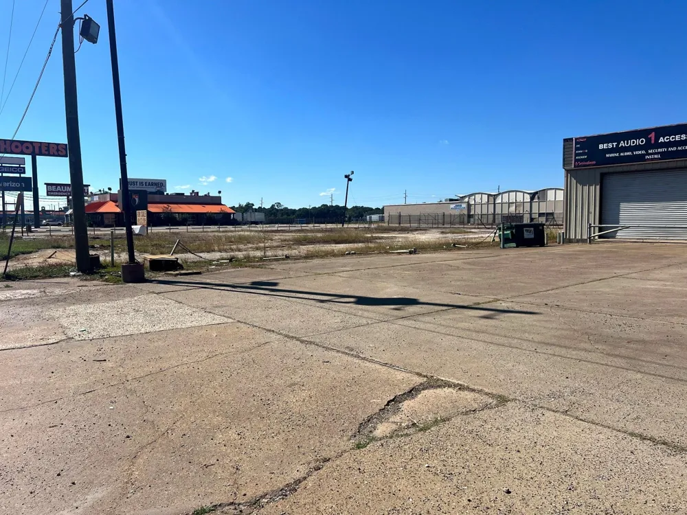 710 Interstate 10 S Beaumont, TX 77707