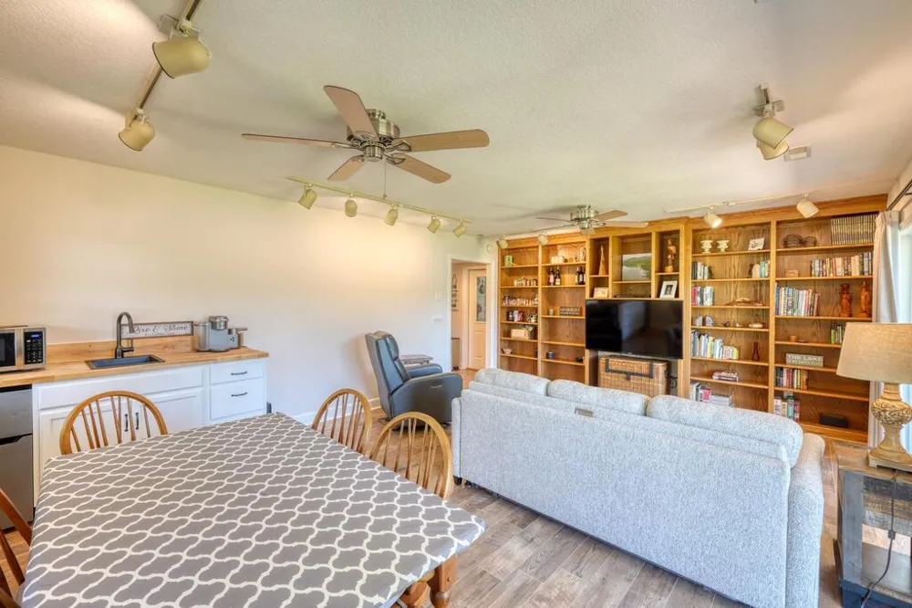 30 Shores Drive Hayesville, NC 28904