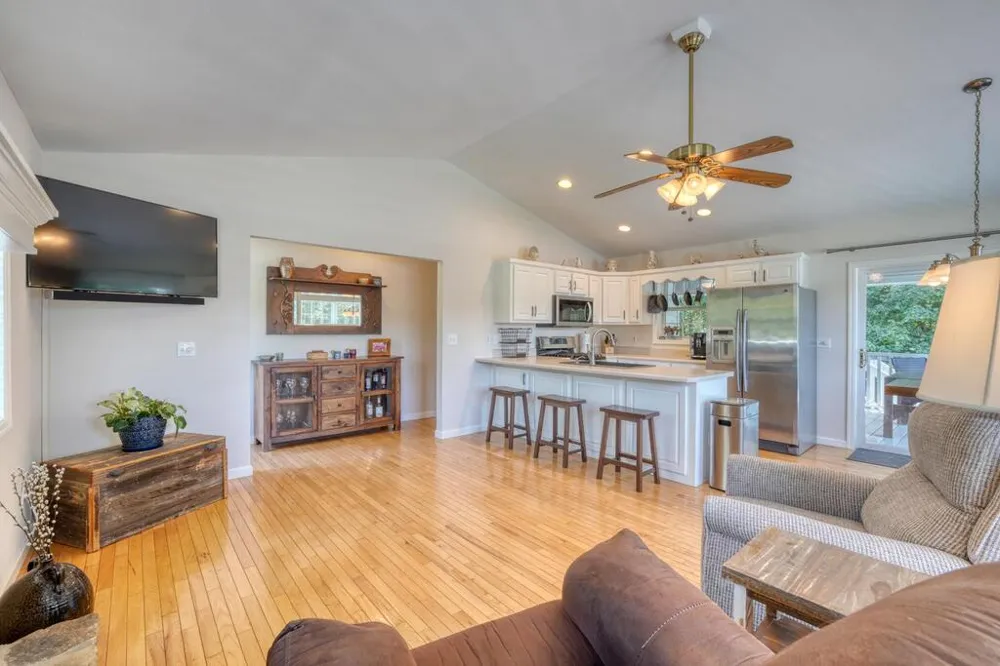 30 Shores Drive Hayesville, NC 28904