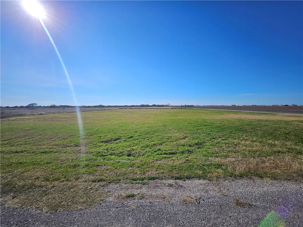 17 CR 2226 CIRCLE Taft, TX 78390