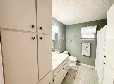 209 Crest Drive Kingsland, TX 78639