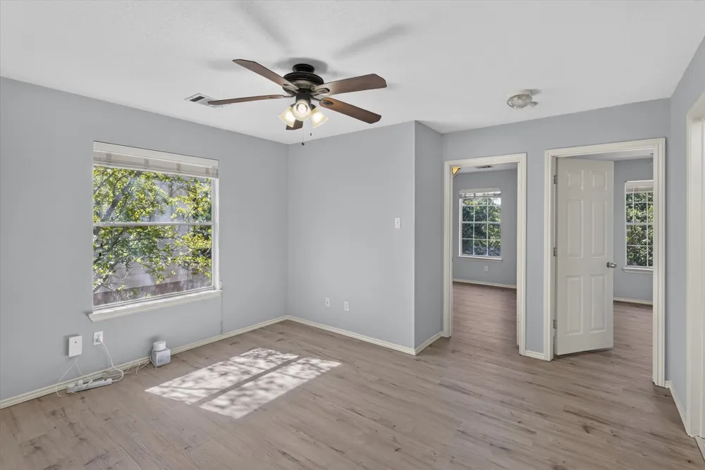 1516 Sleepytime Trail Pflugerville, TX 78660