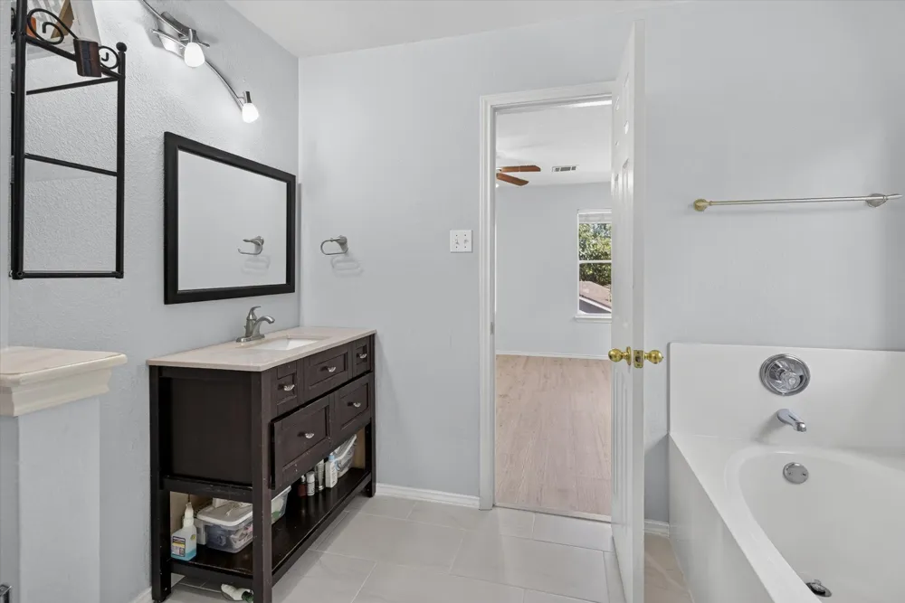 1516 Sleepytime Trail Pflugerville, TX 78660