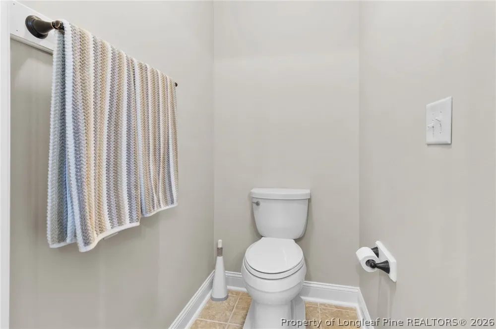 24 Glen Bend Court Spring Lake, NC 28390