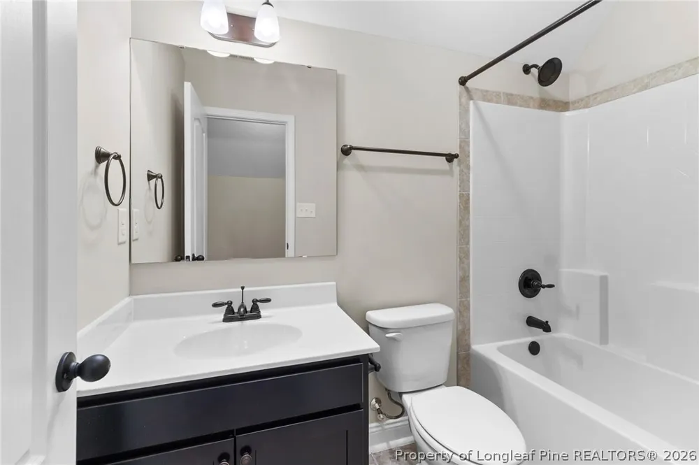 24 Glen Bend Court Spring Lake, NC 28390