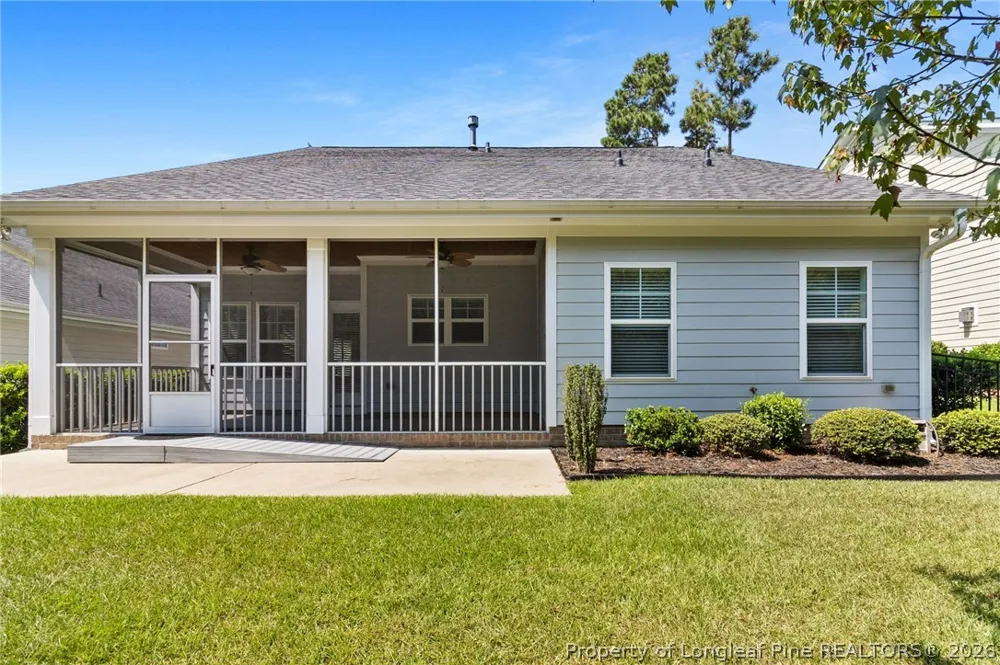 24 Glen Bend Court Spring Lake, NC 28390
