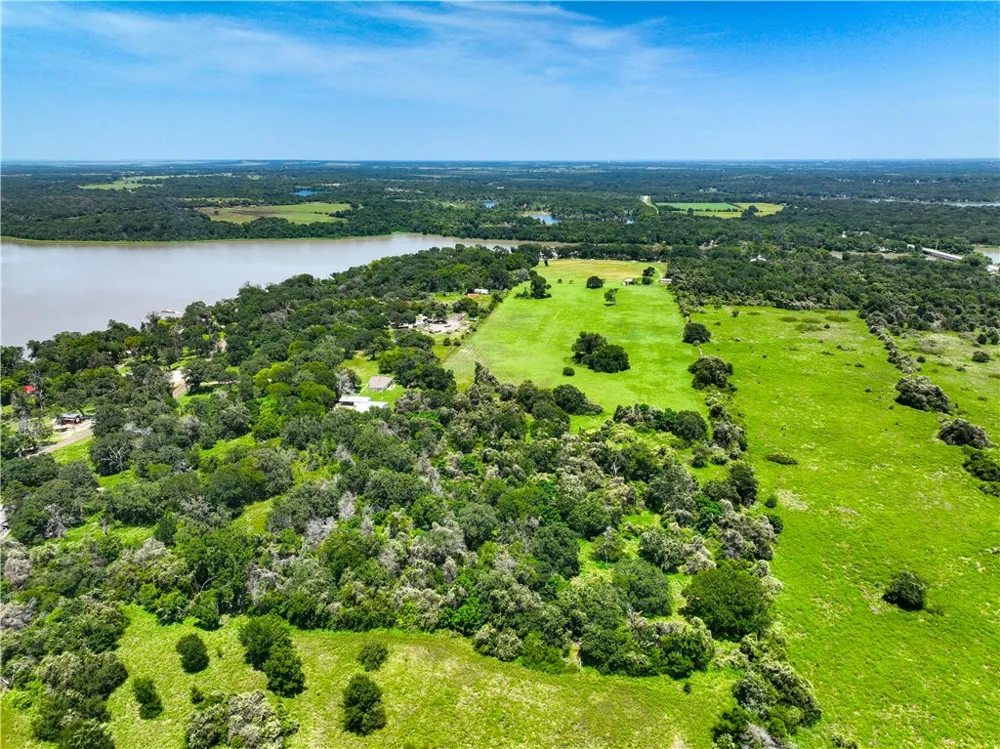 371 Redbud A Mexia, TX 76667