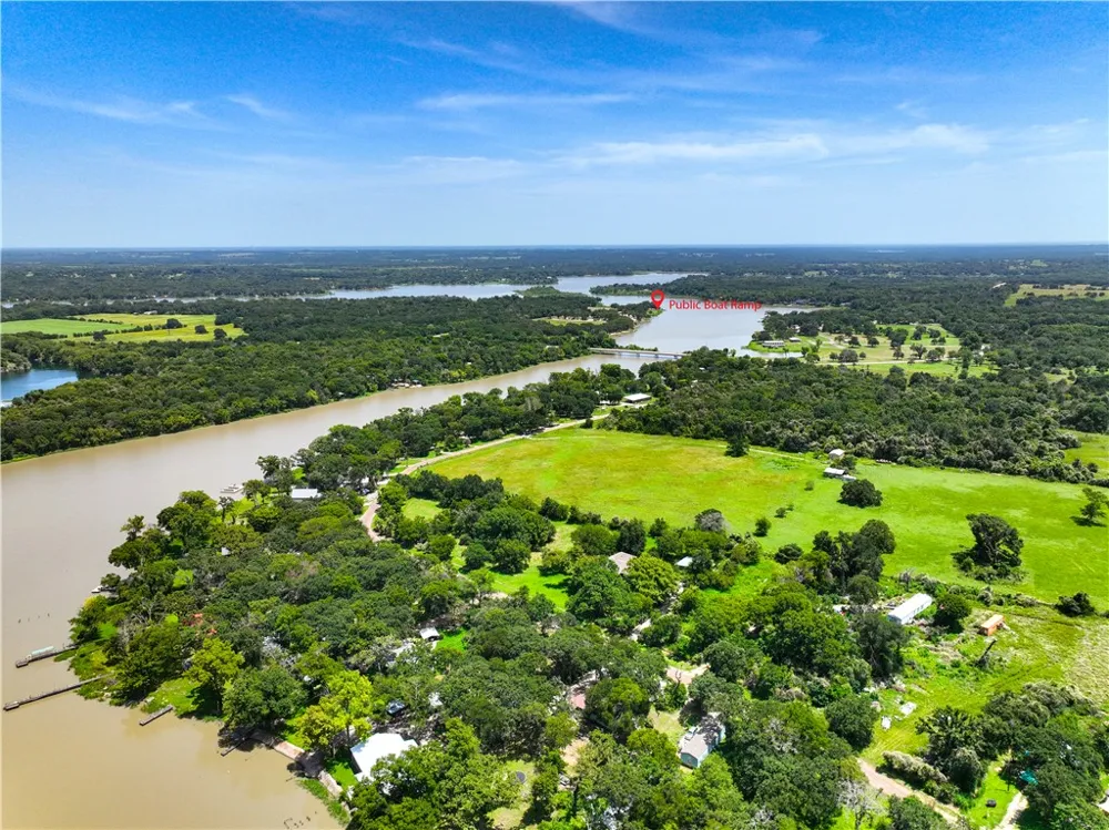 371 Redbud A Mexia, TX 76667