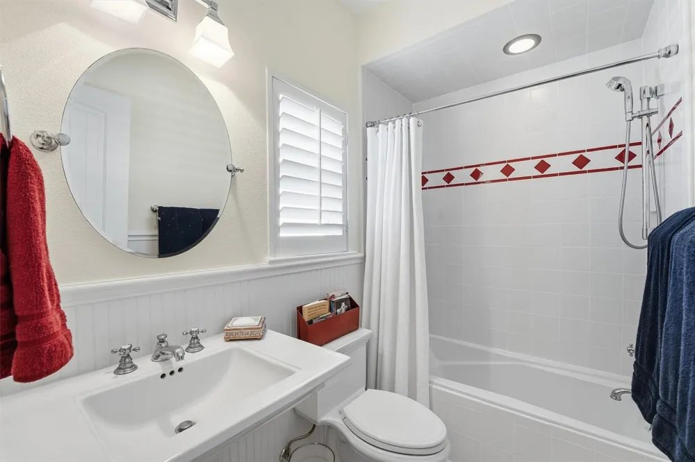 16635 Jamaica Cove Road Jamaica Beach, TX 77554
