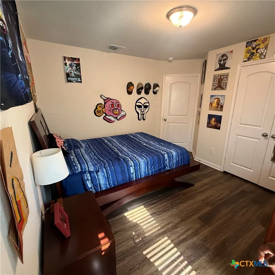 5067 Dickinson Loop Belton, TX 76513