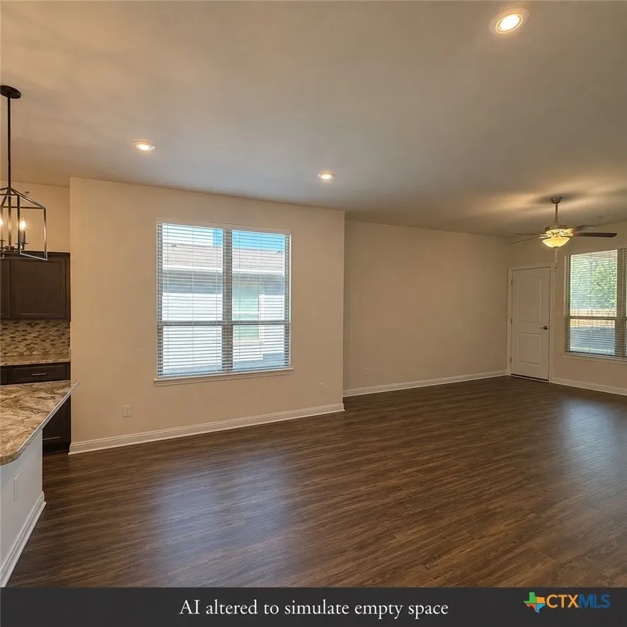 5067 Dickinson Loop Belton, TX 76513