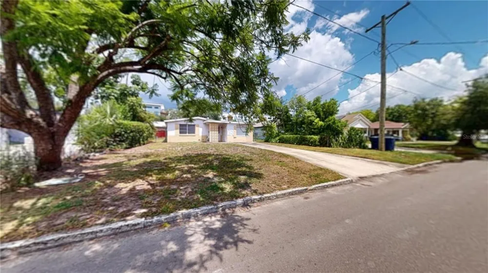 1721 W NORTH B STREET Tampa, FL 33606