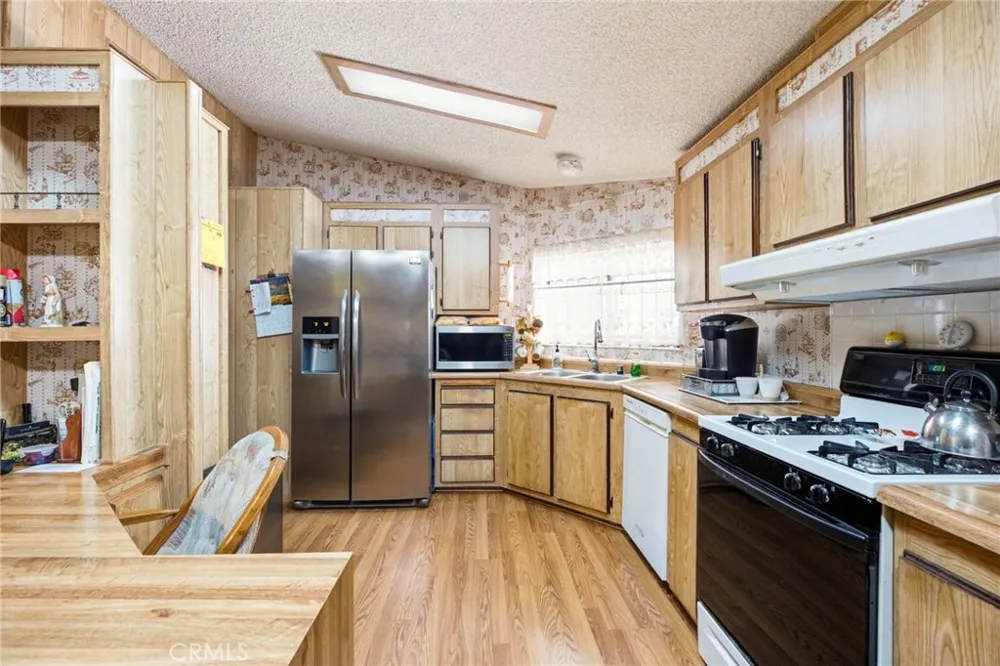 30700 Palmetto Palm Avenue Homeland, CA 92548