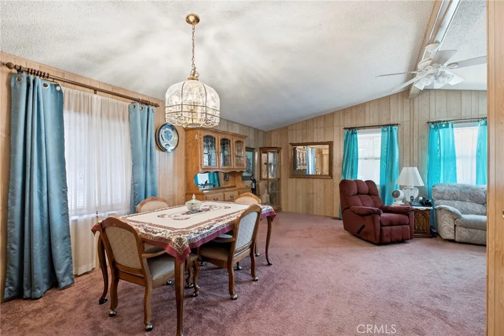 30700 Palmetto Palm Avenue Homeland, CA 92548