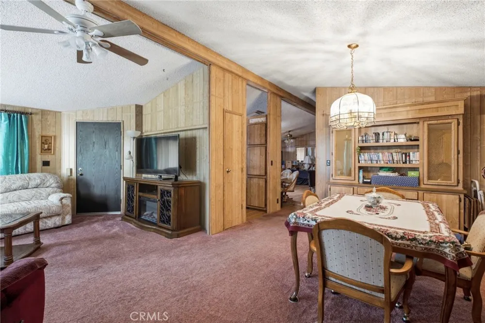 30700 Palmetto Palm Avenue Homeland, CA 92548