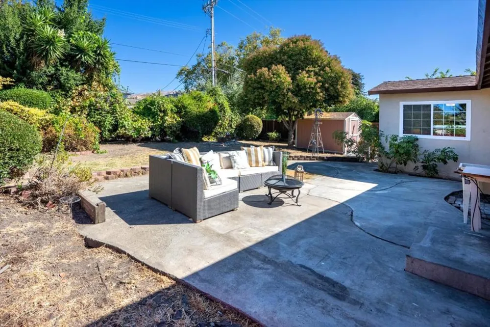 1283 Traughber Street Milpitas, CA 95035