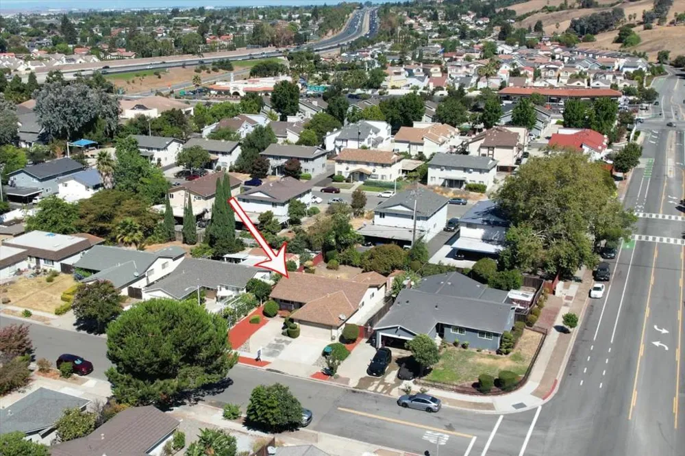 1283 Traughber Street Milpitas, CA 95035