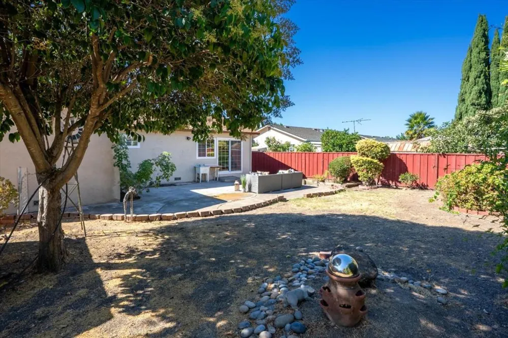 1283 Traughber Street Milpitas, CA 95035