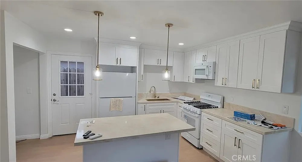 424 Poplar Compton, CA 90220