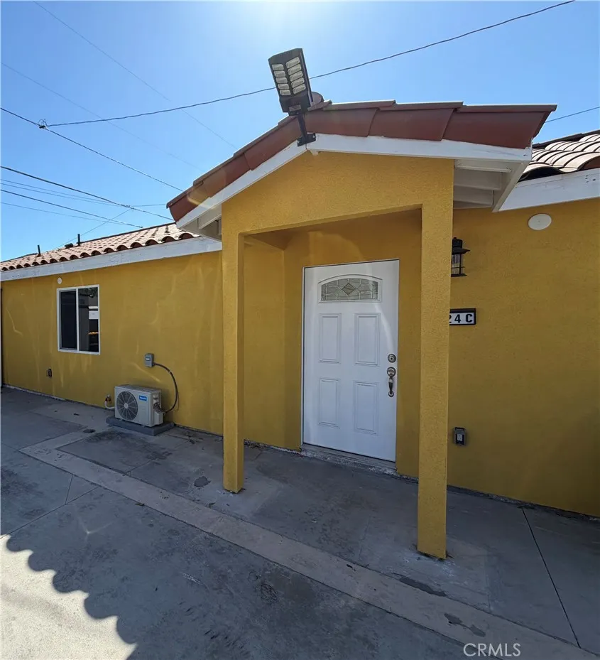 424 Poplar Compton, CA 90220