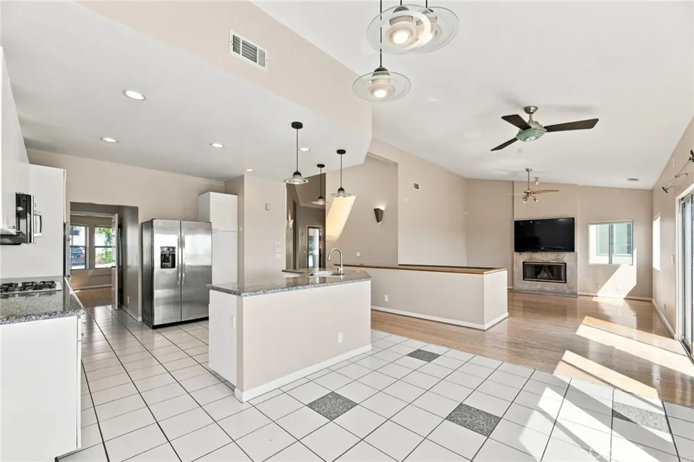 1536 Silver Hermosa Beach, CA 90254