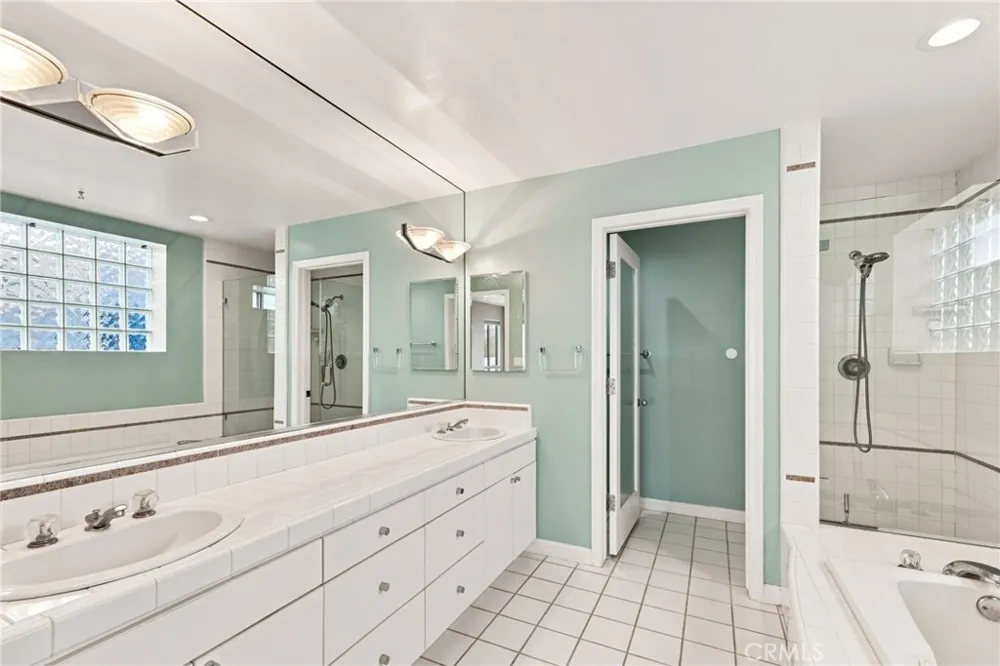 1536 Silver Hermosa Beach, CA 90254