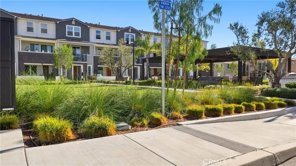 211 Vincent Avenue West Covina, CA 91790