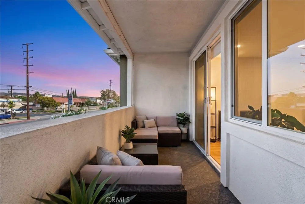 211 Vincent Avenue West Covina, CA 91790