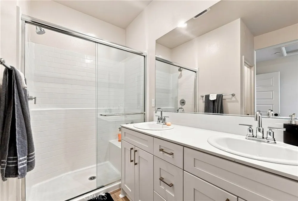 211 Vincent Avenue West Covina, CA 91790