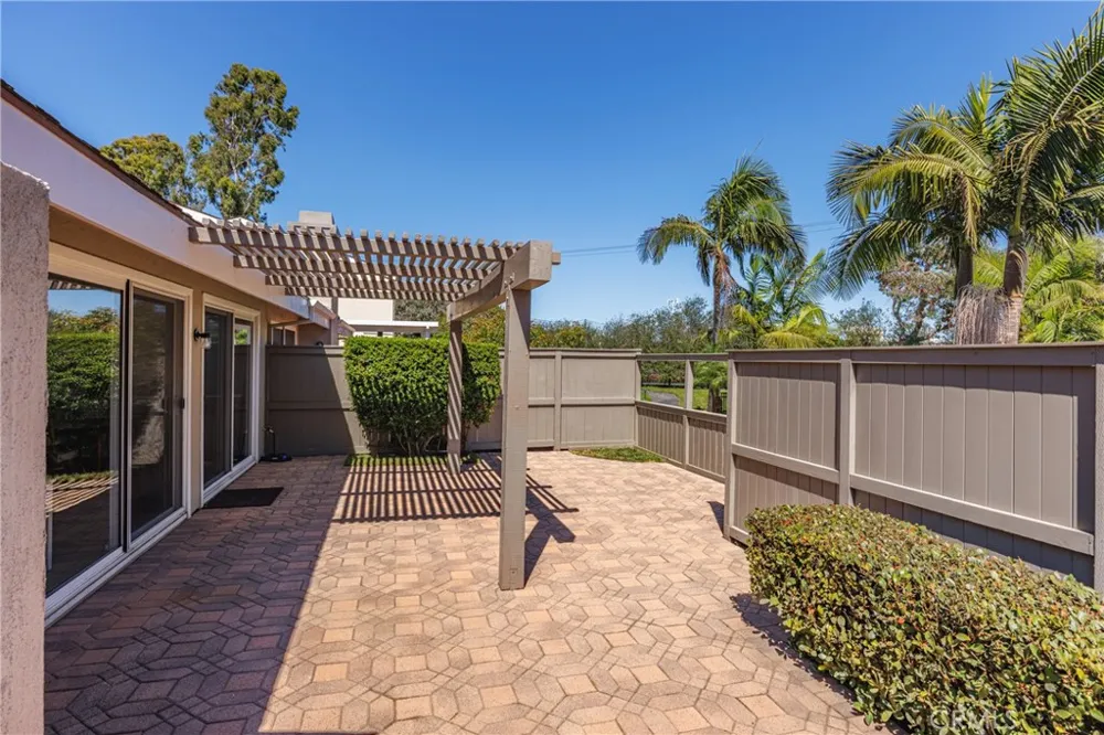 19510 Sandcastle Ln Huntington Beach, CA 92648