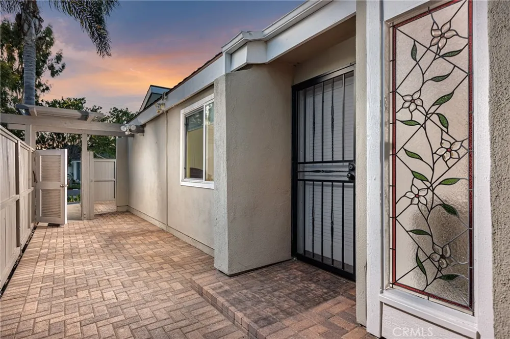 19510 Sandcastle Ln Huntington Beach, CA 92648