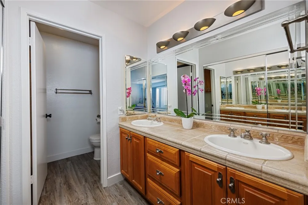 19510 Sandcastle Ln Huntington Beach, CA 92648