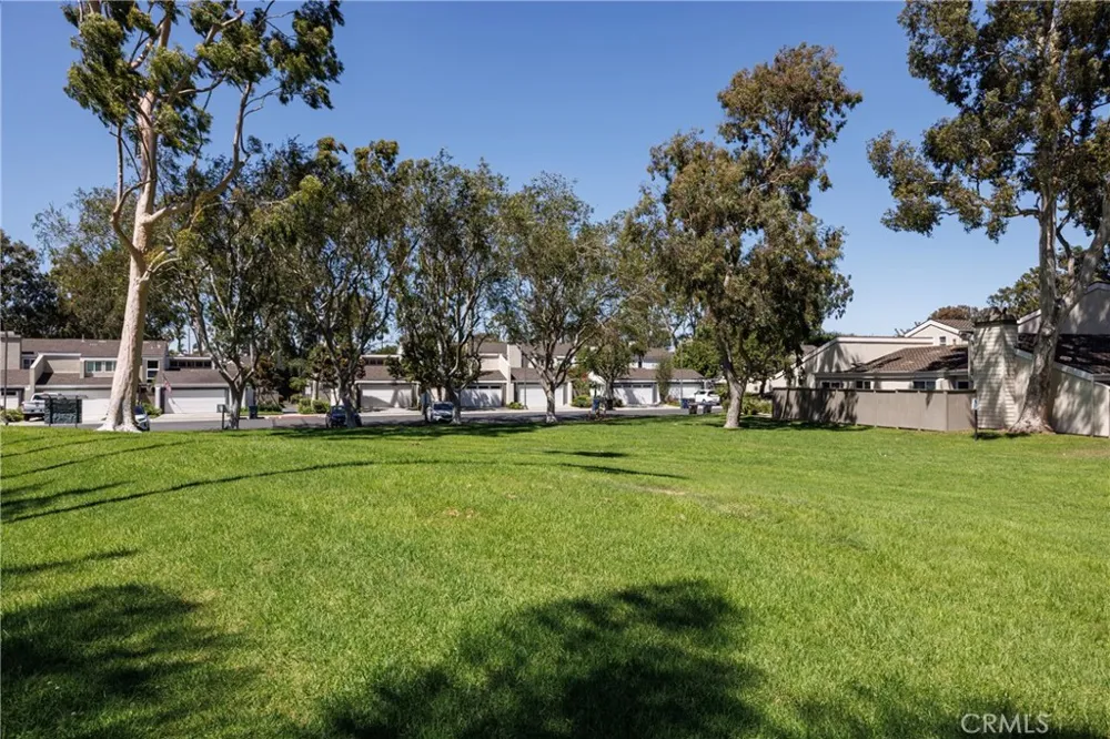 19510 Sandcastle Ln Huntington Beach, CA 92648