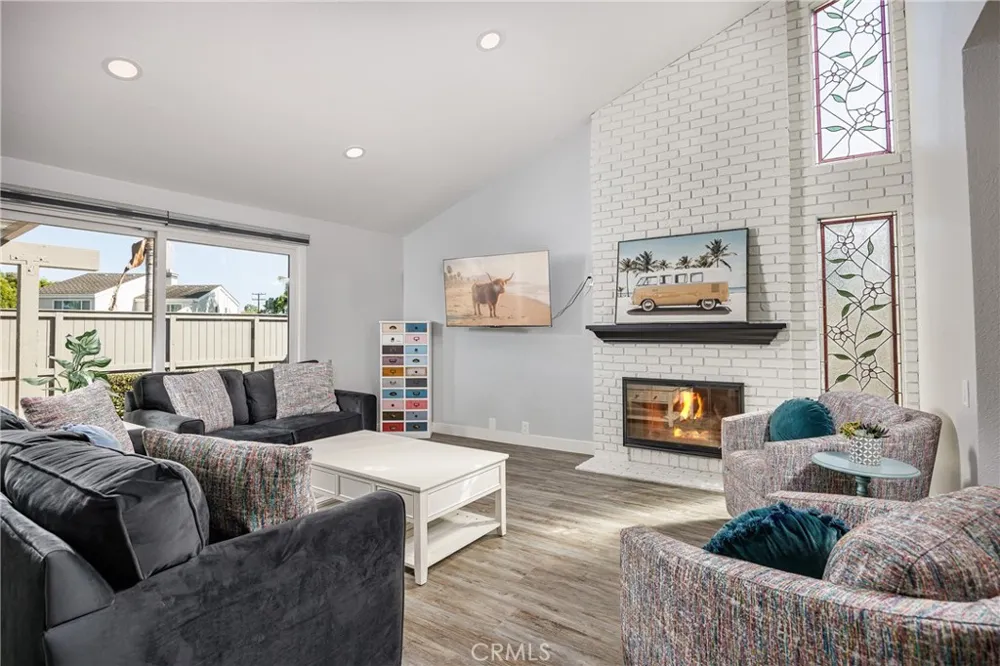 19510 Sandcastle Ln Huntington Beach, CA 92648