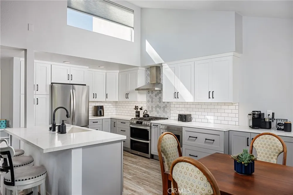 19510 Sandcastle Ln Huntington Beach, CA 92648