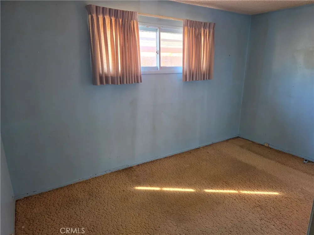 5901 Paramount Drive Jurupa Valley, CA 92509