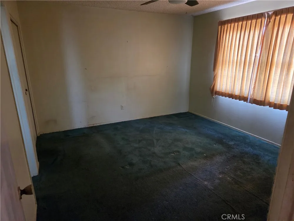 5901 Paramount Drive Jurupa Valley, CA 92509