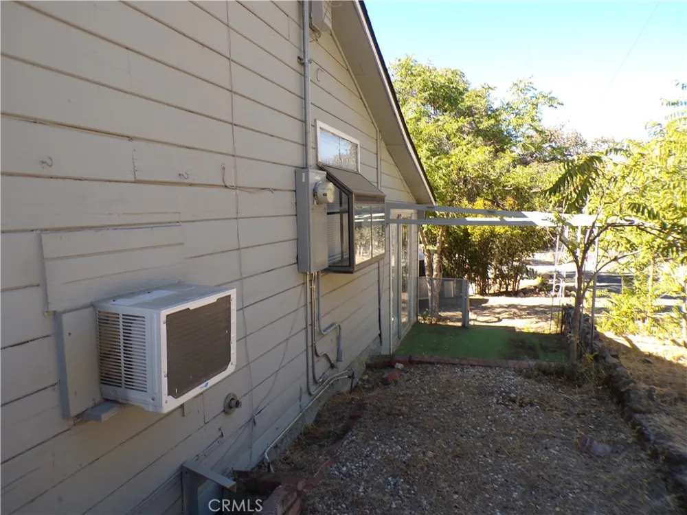 15540 32nd Clearlake, CA 95422