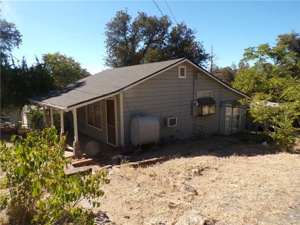 15540 32nd Clearlake, CA 95422