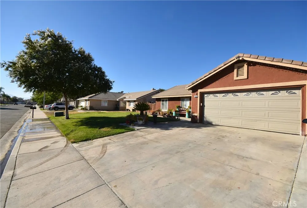 1480 Stratus Street San Jacinto, CA 92582